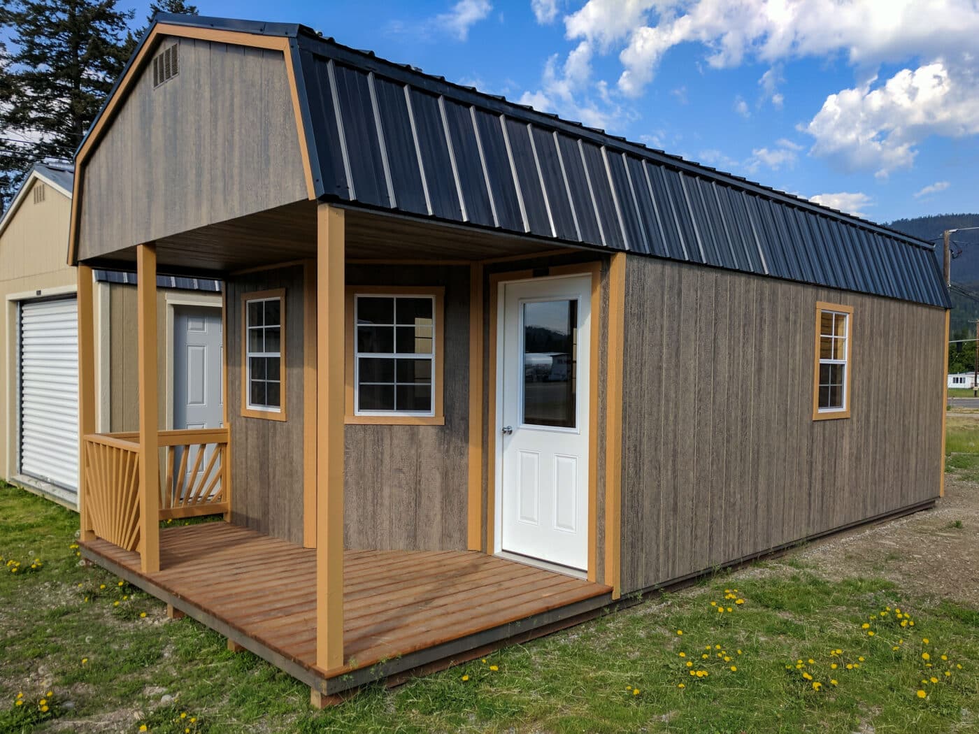 gambrel roof cabin 