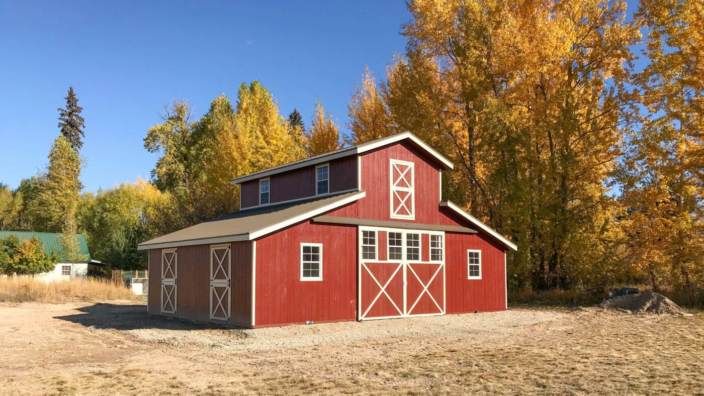 horse barn in Oregon City Oregon