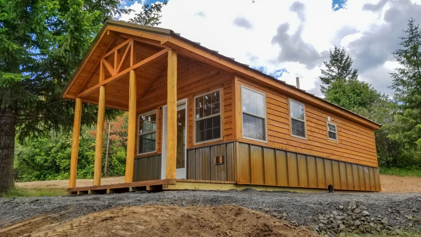 shed cabin in Oregon City